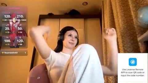 Isabella online show from November 26, 2025, 6:09 pm