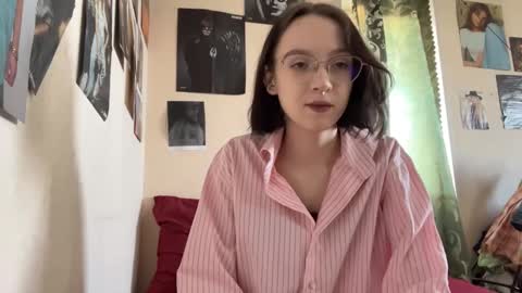 Snapshot of consuelamcelwaine chatting on March 10, 2026, 1:38 pm consuelamcelwaine online show from March 10, 2026, 1:38 pm