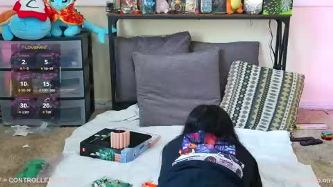 Snapshot of controllercutie chatting on May 21, 2026, 2:57 pm controllercutie online show from May 21, 2026, 2:57 pm
