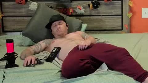 Snapshot of conversationalistx chatting on October 25, 2025, 2:35 pm only fans and more online show from October 25, 2025, 2:35 pm