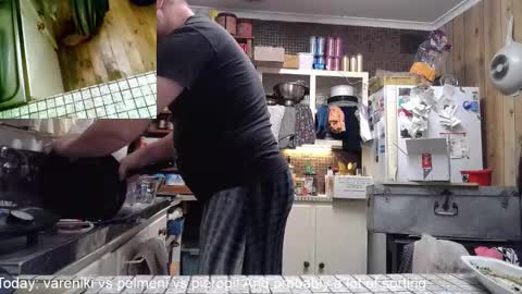 Snapshot of cookieliquor chatting on February 7, 2025, 2:58 pm Cookie - I do cooking streams occasionally. Next stream online show from February 7, 2025, 2:58 pm