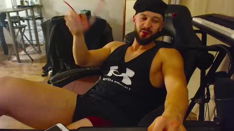 Stachu Jones online show from December 5, 2025, 5:20 pm