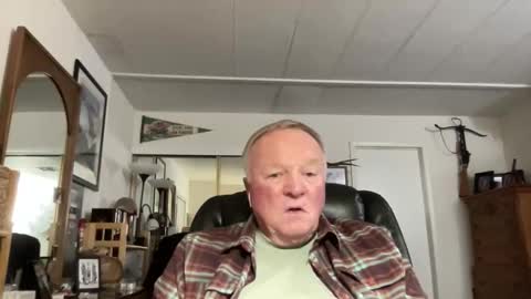 Snapshot of cookoosnest chatting on November 17, 2025, 5:24 am cookoosnest online show from November 17, 2025, 5:24 am