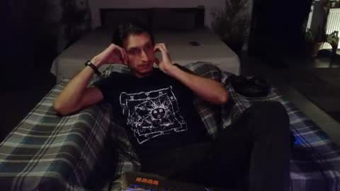 Cool2Buddies online show from July 16, 2026, 7:09 pm
