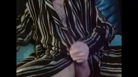 coolbreeze420 online show from November 4, 2025, 6:29 pm