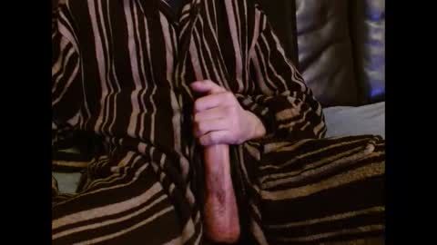 Snapshot of coolbreeze420842217 chatting on February 17, 2026, 5:08 pm coolbreeze420 online show from February 17, 2026, 5:08 pm