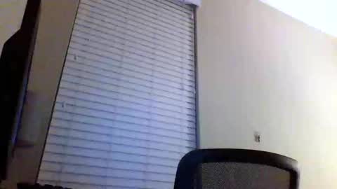 Snapshot of cooldude122222 chatting on March 2, 2025, 9:42 am cooldude122222 online show from March 2, 2025, 9:42 am