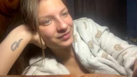 Snapshot of coolrebetaa chatting on November 18, 2025, 5:12 am lika Nikita online show from November 18, 2025, 5:12 am