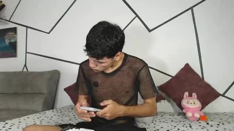 shiro online show from April 19, 2026, 5:45 pm