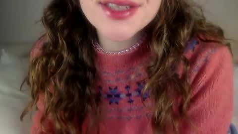 Snapshot of copperpearl chatting on December 9, 2024, 1:45 pm CopperPearl online show from December 9, 2024, 1:45 pm