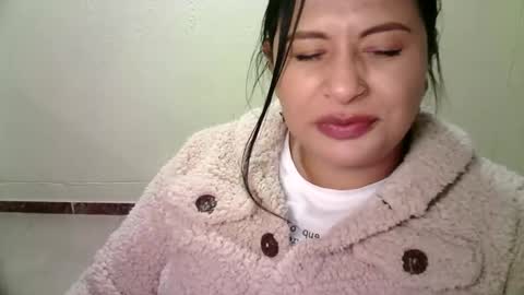 Soy Alice online show from January 2, 2025, 8:02 pm