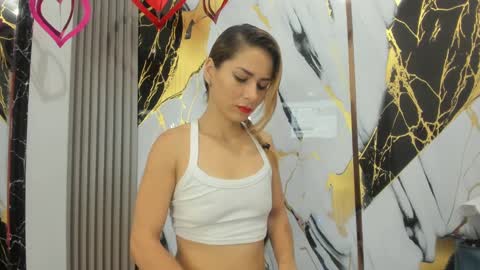 Snapshot of coral_bigboty chatting on January 29, 2025, 9:44 am sophie online show from January 29, 2025, 9:44 am