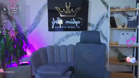 coral_larsson online show from February 20, 2026, 2:39 pm