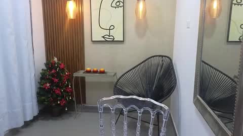 Coral online show from December 5, 2025, 11:19 am