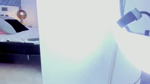 coralharmon online show from December 4, 2024, 5:22 pm