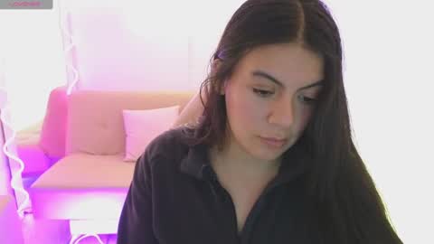 Snapshot of coraline_tay chatting on March 12, 2025, 3:46 am Carolina online show from March 12, 2025, 3:46 am