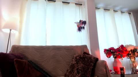 Snapshot of coralinekam1 chatting on July 10, 2026, 6:54 pm Coralinekam1 online show from July 10, 2026, 6:54 pm