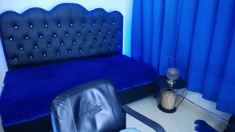 Snapshot of cordelia_perlman chatting on November 25, 2025, 8:14 am Cordelia online show from November 25, 2025, 8:14 am