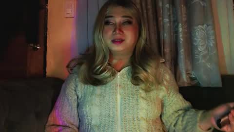 corefinder_xx online show from November 17, 2025, 6:35 pm