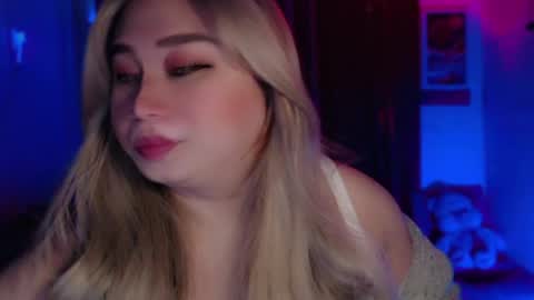 corefinder_xx online show from April 5, 2026, 2:09 am