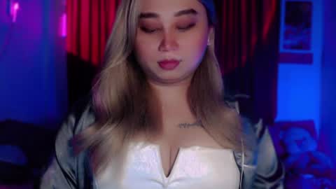 corefinder_xx online show from April 8, 2026, 10:43 pm