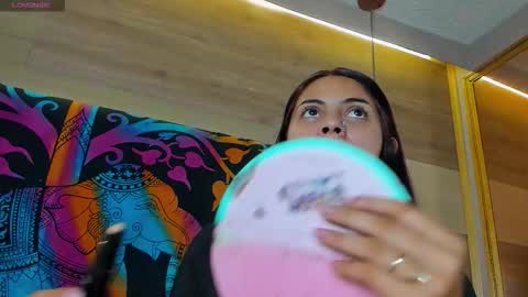 Cori online show from December 1, 2025, 10:37 pm