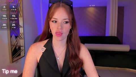 Snapshot of corinnerusso chatting on November 29, 2025, 6:16 am Corinne Russo online show from November 29, 2025, 6:16 am