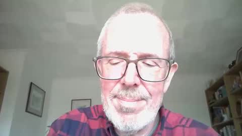 Snapshot of coriolis1957 chatting on April 20, 2026, 2:20 pm coriolis1957 online show from April 20, 2026, 2:20 pm