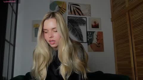 Snapshot of corni__ chatting on July 1, 2026, 7:57 pm Im Cornelia FANSLY free telegram INSTA online show from July 1, 2026, 7:57 pm