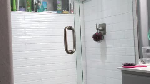 cosdaddy online show from February 28, 2026, 12:28 pm