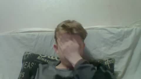 Snapshot of cosm2312 chatting on April 22, 2026, 4:41 pm Andrew online show from April 22, 2026, 4:41 pm