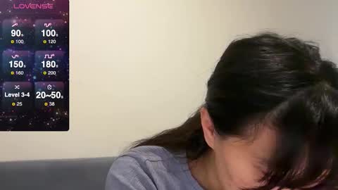 Lina online show from November 10, 2025, 10:58 am