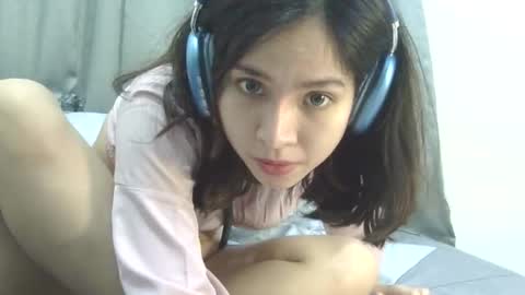 Liz Gwyneth Charlota online show from March 24, 2026, 11:10 pm