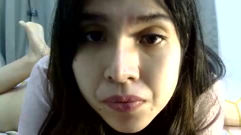 Liz Gwyneth Charlota online show from May 14, 2026, 2:24 pm