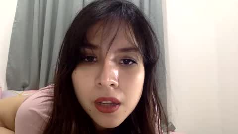 Liz Gwyneth Charlota online show from May 26, 2026, 1:40 pm