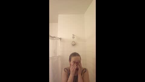 Snapshot of cottonmoufqueen chatting on February 1, 2026, 6:17 pm cottonmoufqueen online show from February 1, 2026, 6:17 pm