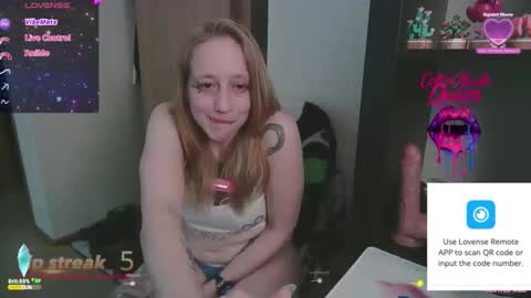 Snapshot of cottonmoufqueen chatting on May 20, 2026, 4:18 am cottonmoufqueen online show from May 20, 2026, 4:18 am