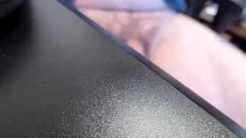 CountryBoy 10 online show from November 4, 2025, 1:32 pm