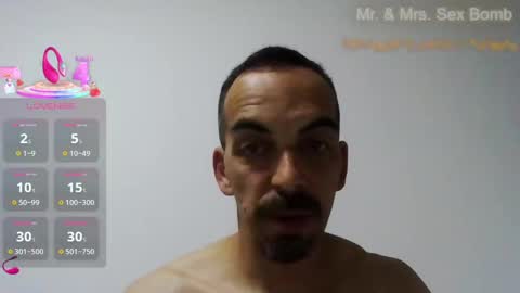 Snapshot of couple2021iam chatting on October 12, 2025, 2:21 am Alone online show from October 12, 2025, 2:21 am