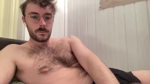 Snapshot of couple_24_28 chatting on December 4, 2025, 4:27 pm couple_24_28 online show from December 4, 2025, 4:27 pm