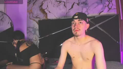 couple_in_heat_ online show from May 12, 2026, 8:39 pm