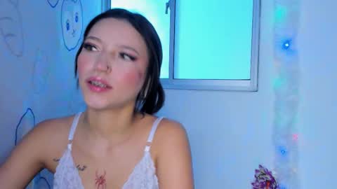 Snapshot of couple_no_limits22 chatting on December 3, 2025, 2:59 pm couple_no_limits22 online show from December 3, 2025, 2:59 pm