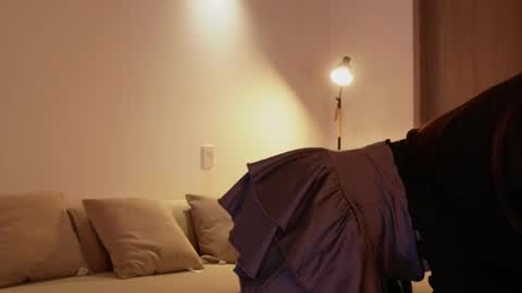 Kay online show from April 15, 2026, 12:23 pm