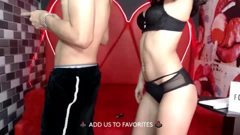 MIA LIZ AND SAM online show from February 18, 2025, 11:08 pm