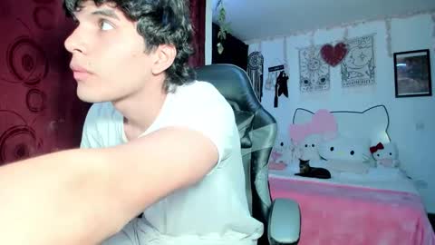Snapshot of couple_sexxy7 chatting on April 7, 2026, 1:50 am MIA LIZ AND SAM online show from April 7, 2026, 1:50 am