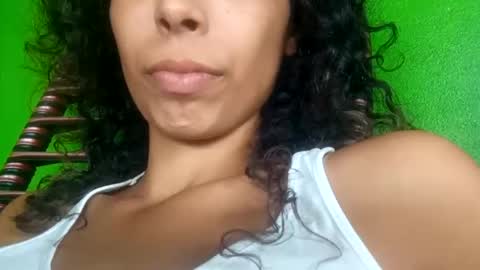 Snapshot of coupleangel01 chatting on January 27, 2025, 1:19 pm coupleangel01 online show from January 27, 2025, 1:19 pm