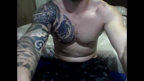 Snapshot of couplefantasy15 chatting on January 10, 2025, 12:38 am Couplefantasy15 online show from January 10, 2025, 12:38 am