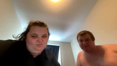 Snapshot of coupleforfun3629 chatting on February 3, 2026, 7:52 pm Amanda and Shawn online show from February 3, 2026, 7:52 pm