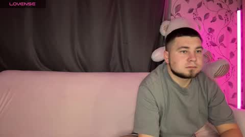 Emily  Ryan online show from November 10, 2025, 9:25 pm