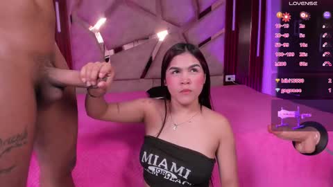 couplewithoutlimits_ online show from September 9, 2025, 8:08 pm